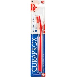 Curaden Curaprox Kids Ultra Soft 5500 Παιδική Οδοντόβουρτσα 4-12 Χρονών Κόκκινο